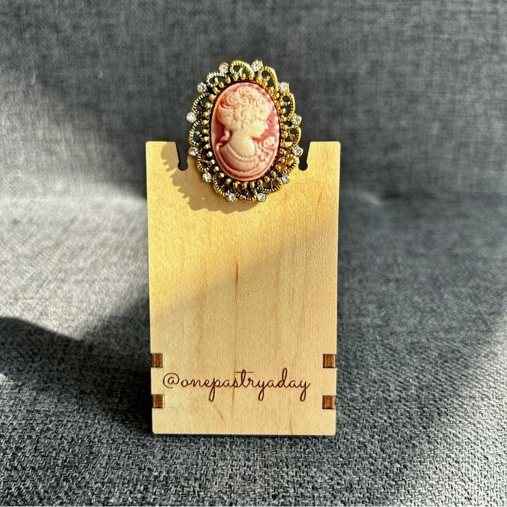 Sparkly Cameo Brooch Pin, Rhinestone Filigree Edging Detail, Red, Pink, Gold